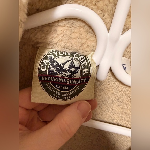 Cozy Cream Sherpa vest made in U.S - Picture 7 of 9